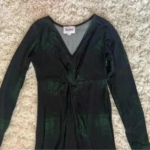 Leota Black & Green Women’s Long Sleeves Dress
